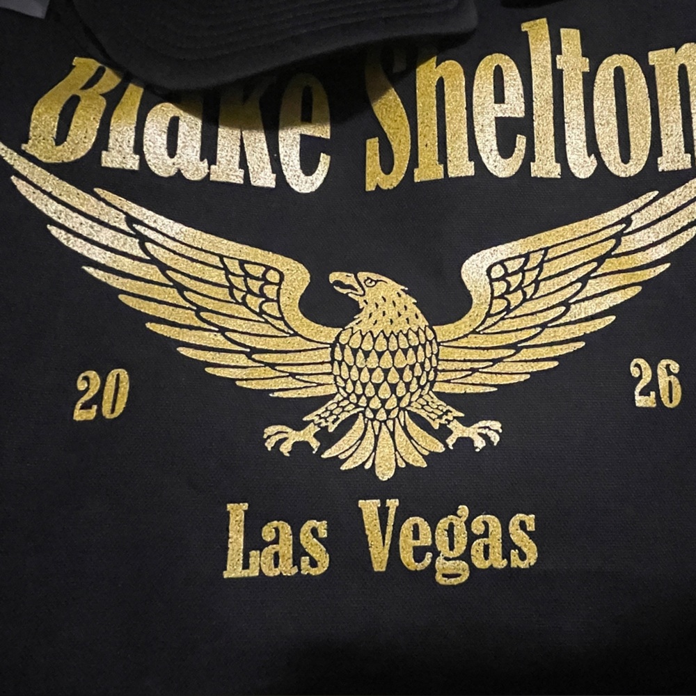 Blake Shelton 2026 VIP collectors pack package